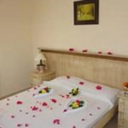Peda Gumbet Holiday Beach בודרום