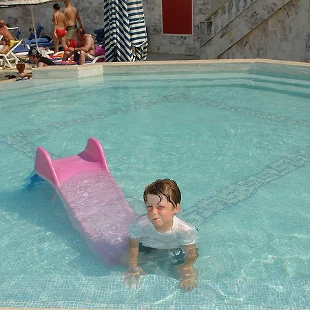 Peda Gumbet Holiday Beach 3* בודרום