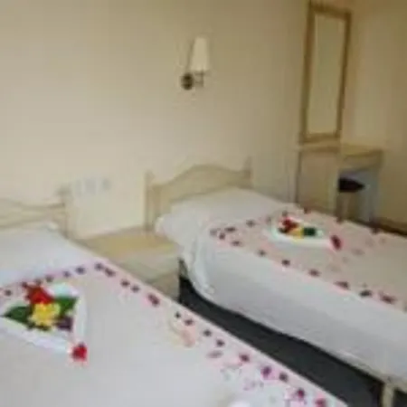Rezort Peda Gumbet Holiday Beach 3*