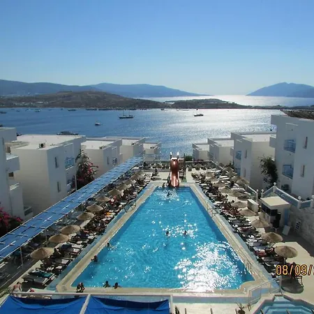 Rezort Peda Gumbet Holiday Beach 3*